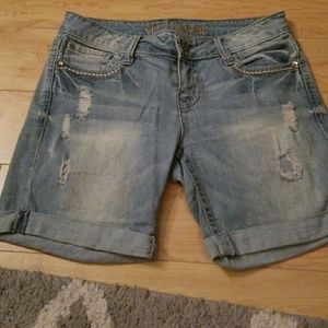 Light blue destructed Bermuda shorts size 7